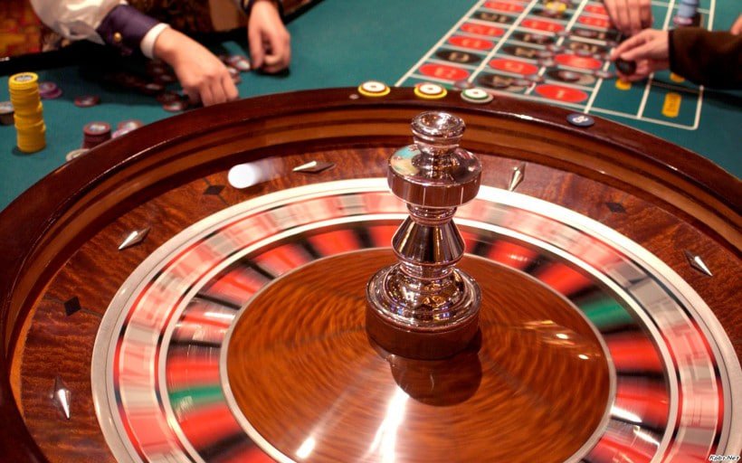 Responsible gaming reminder displayed with football league content for adult 888bet game visitors